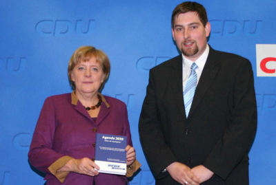 Frau Bundeskanzlerin Dr. Angela Merkel und Stephan Convent